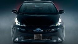 Автомобили Toyota помогут штрафовать нарушителей ПДД