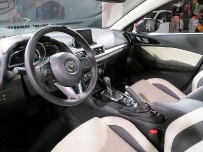 Новая Mazda 3: тест-драйв