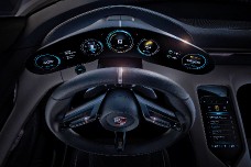 Компания Porsche представила концепт прямого конкурента Tesla Model S