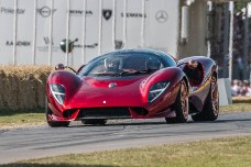 Новый суперкар De Tomaso P72 за 750 тысяч евро