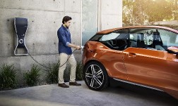 Малышка BMW i3 Coupe Concept