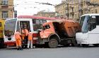 В Краснодаре Камаз врезался в трамвай