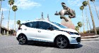 Как работает автопилот Chevrolet Bolt - смотреть видеоролик