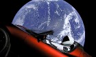 Электрокар Tesla Roadster вышел в открытый космос