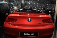 Новые BMW M6 на автосалоне ММАС 2012