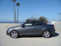 Новый купе Volkswagen Eos 2012