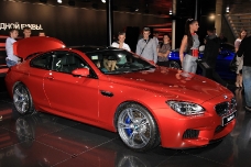 Новые BMW M6 на автосалоне ММАС 2012