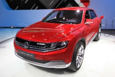 Volkswagen Cross Coupe на автосалоне ММАС-2012