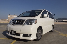 Минивэн Toyota Alphard