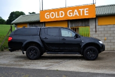 Mitsubishi L200 Barbarian Black Special Edition